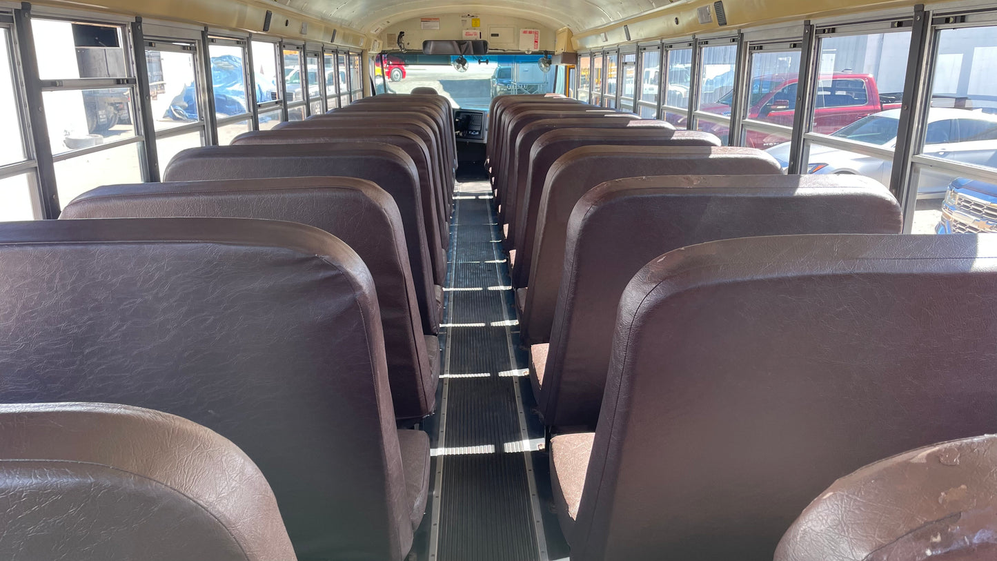 2011 International CE Series School Bus