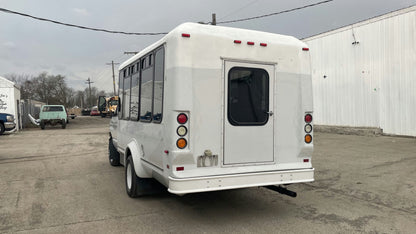 2013 Ford E350 Shuttle Bus - Handicap Accessible