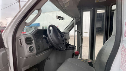 2013 Ford E350 Shuttle Bus - Handicap Accessible