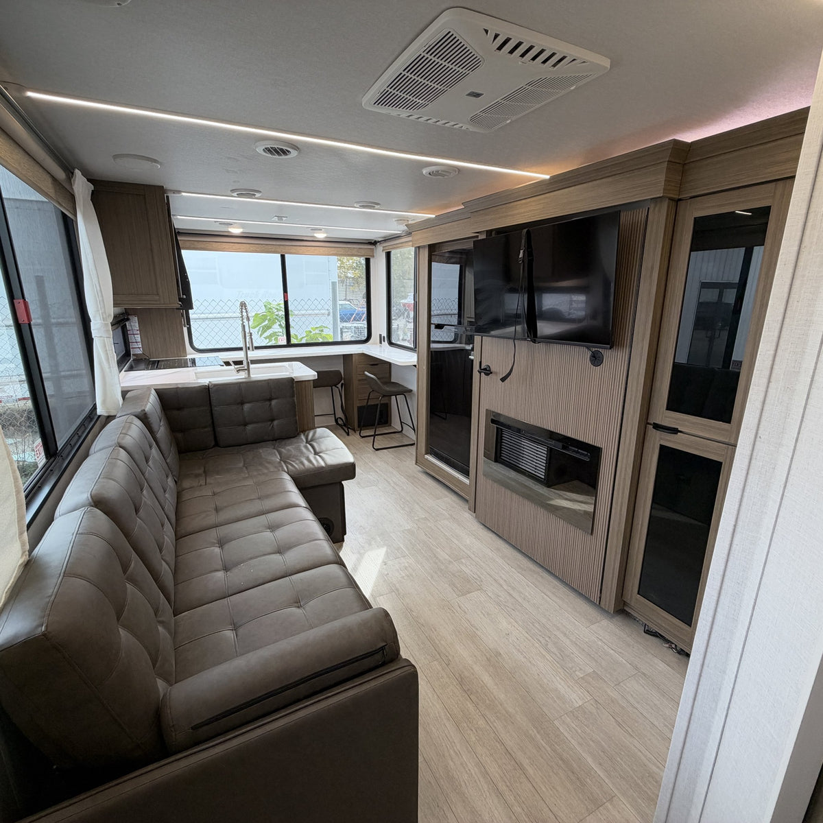 2025 Forest River Wildwood 24VIEW