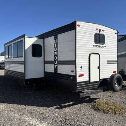 2022 Keystone Hideout M-32 LBH photo 4