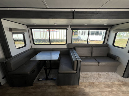 2022 Keystone Hideout M-32 LBH photo 8