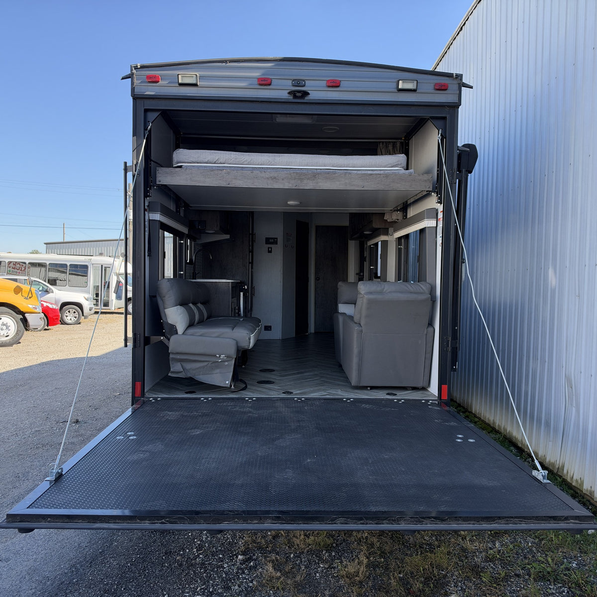 2022 Forest River Wildwood T251SSXL Toy Hauler photo 5