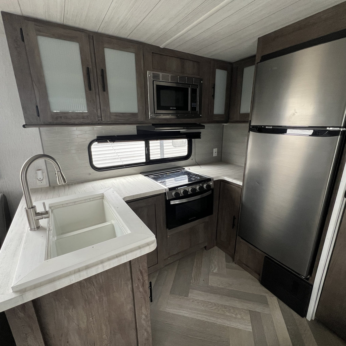 2022 Forest River Wildwood 27RK photo 7